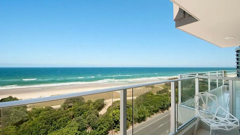 Amira Penthouse Main Beach location
