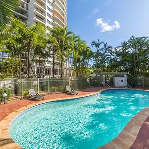 4* Aparthotel The Meriton On Main