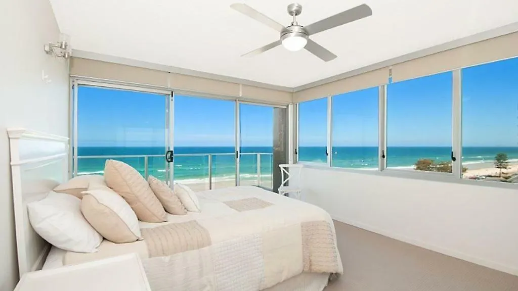 Amira Penthouse Main Beach Gold Coast 0*,